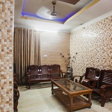 Hotel Grant Deluxe Meerut Exterior foto